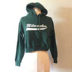 Cropped Milwaukee Hoodie